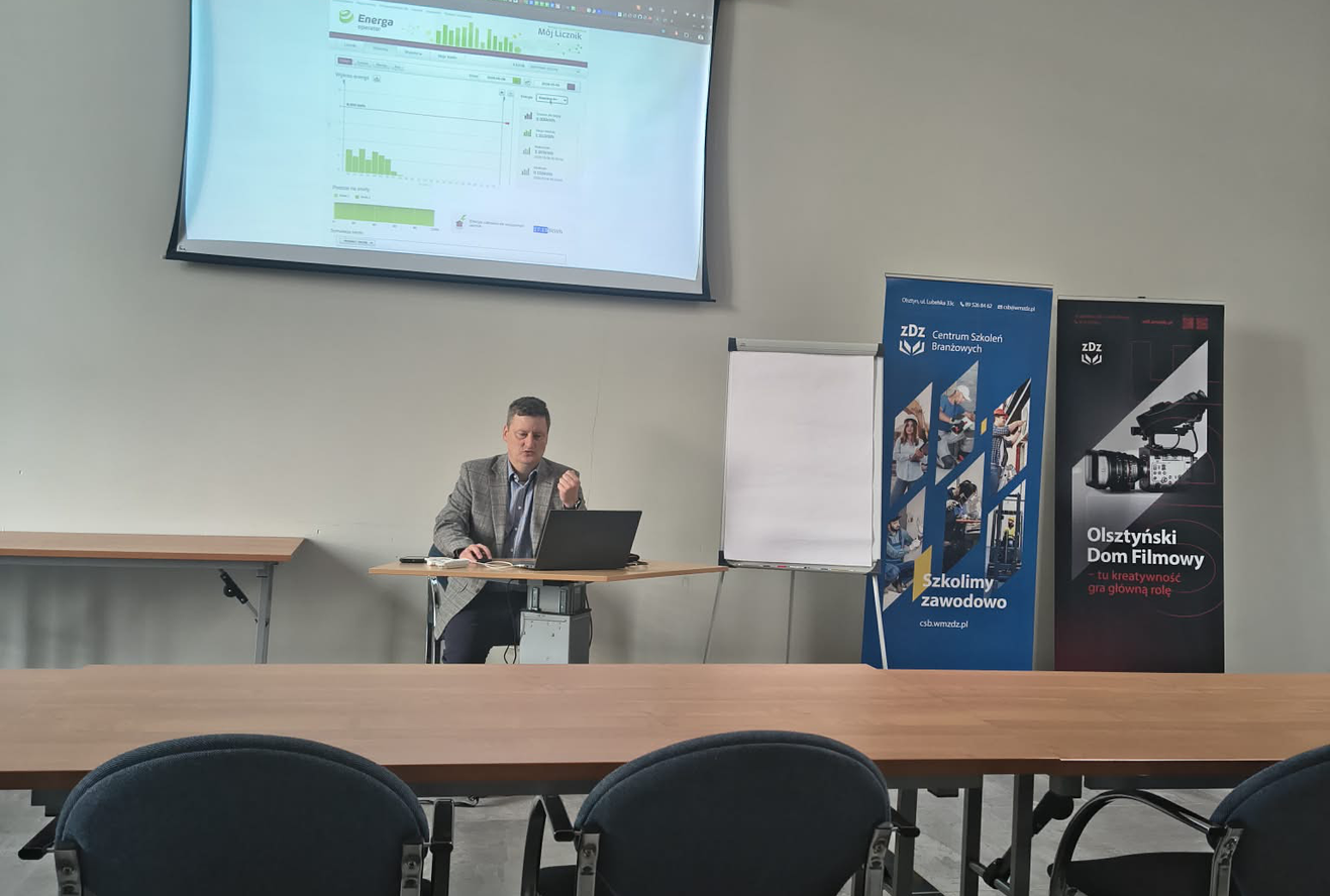 Inteligentne zarządzanie danymi – Bartłomiej Opajdowski i jego autorski dashboard energetyczny