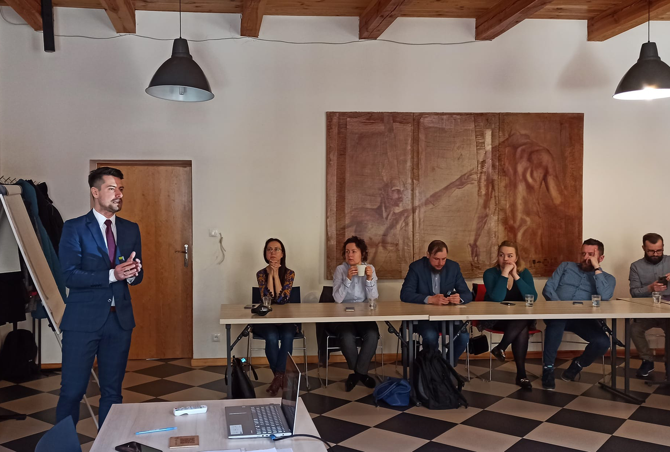 Najlepsze techniki sprzedażowe - Damian Zawadzki